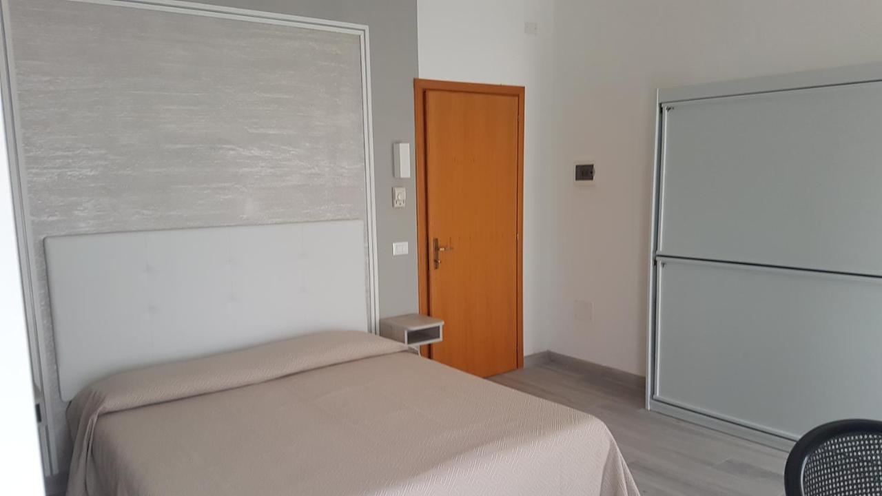 Albergo Paris Sottomarina Exterior foto