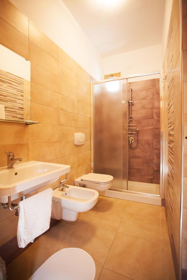 Albergo Paris Sottomarina Exterior foto